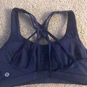 Lululemon Free To Be Serene Sports Bra Size 6